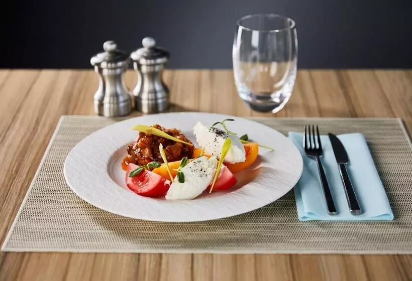 Sky Loft Hotel Kyiv By Rixwell International