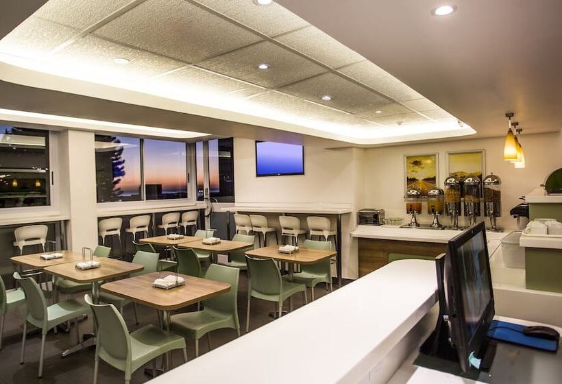 فندق Sun1 Port Elizabeth