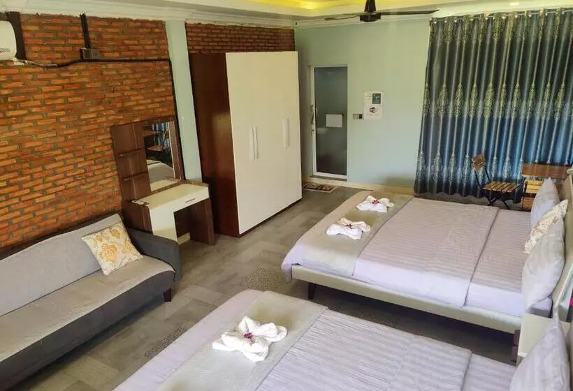 استراحتگاه Sanssouci Kep