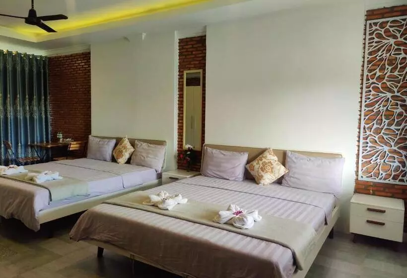 استراحتگاه Sanssouci Kep