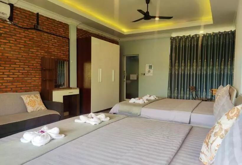 استراحتگاه Sanssouci Kep