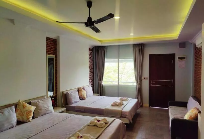 استراحتگاه Sanssouci Kep