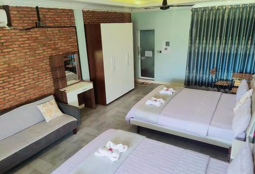 استراحتگاه Sanssouci Kep