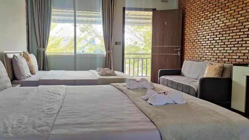 استراحتگاه Sanssouci Kep