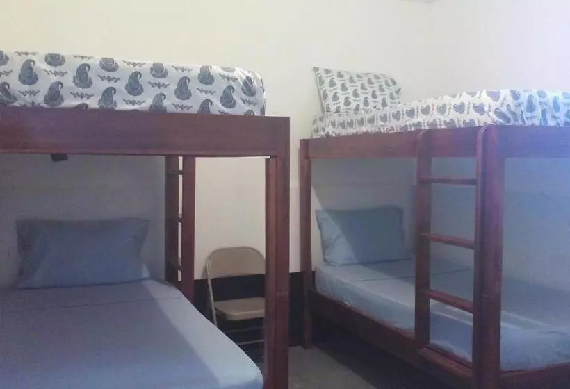 هاستل Drifters@one Mile