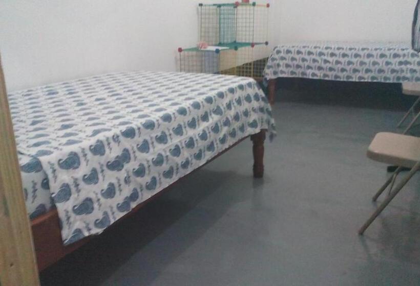 هاستل Drifters@one Mile