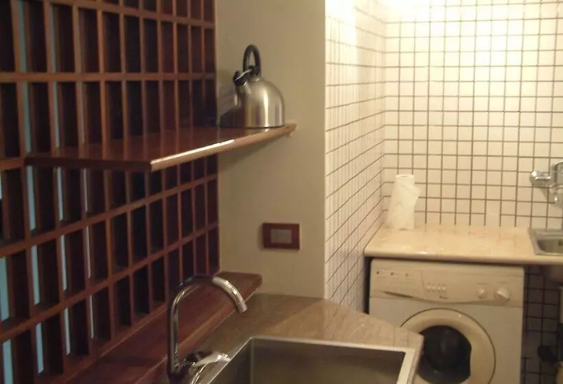 Aamiaismajoitus (B&B) La Dimora Del Borgo
