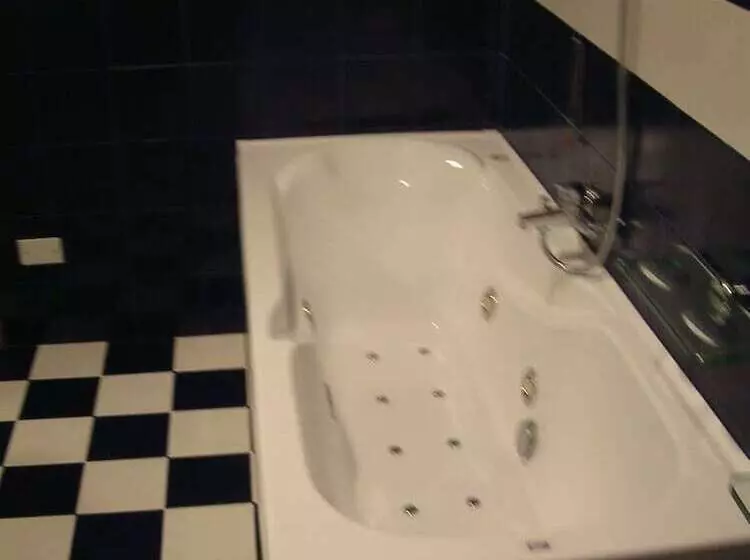 Aamiaismajoitus (B&B) La Dimora Del Borgo