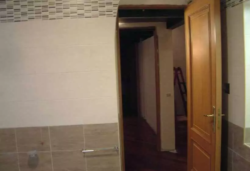 Aamiaismajoitus (B&B) La Dimora Del Borgo