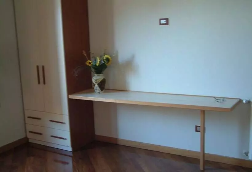 Aamiaismajoitus (B&B) La Dimora Del Borgo