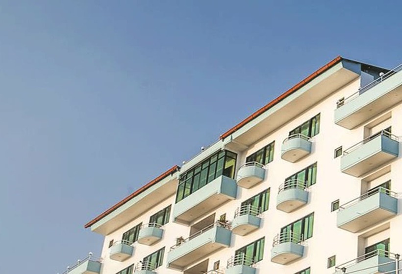 Bojinee Nagarkot Resort