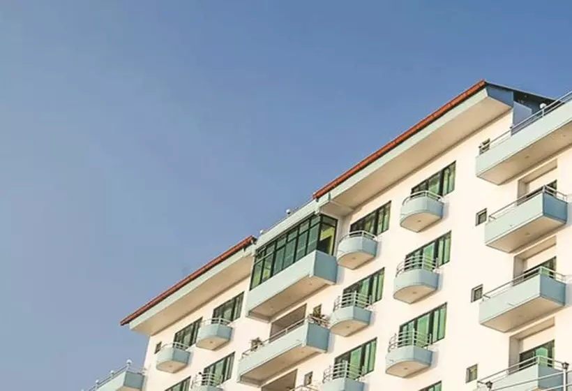 Bojinee Nagarkot Resort