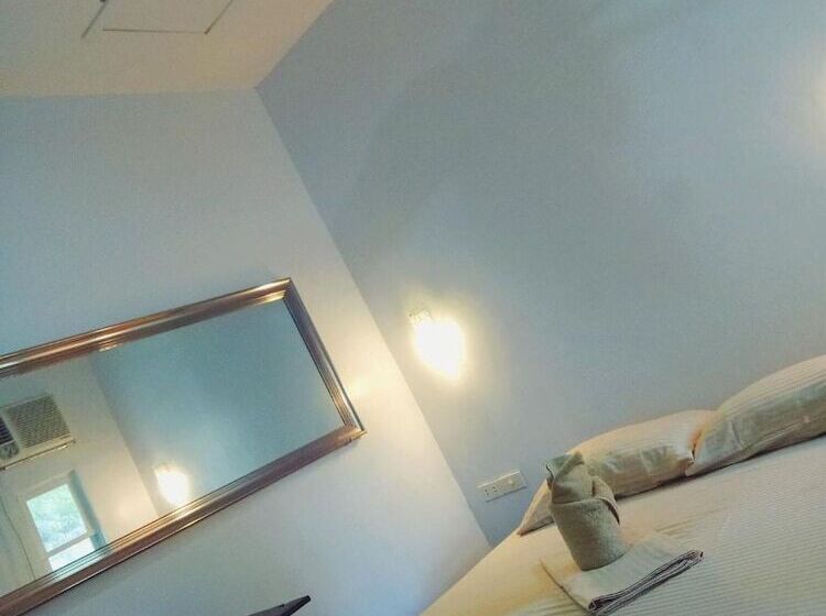 בית מלון כפרי Citi Island Suites