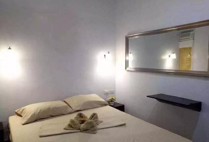 هتل Citi Island Suites