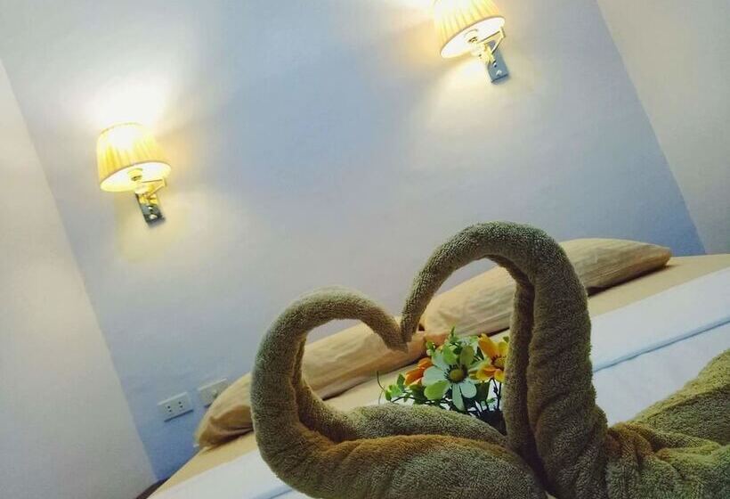 בית מלון כפרי Citi Island Suites