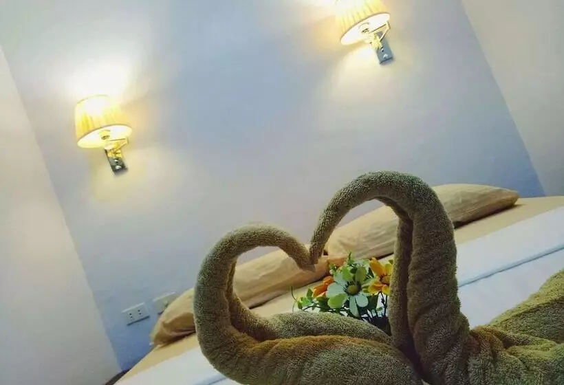 هتل Citi Island Suites