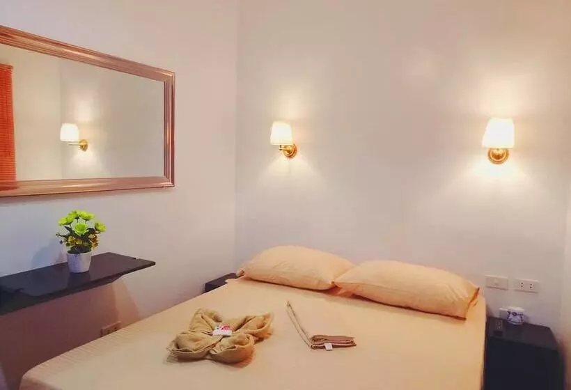 هتل Citi Island Suites