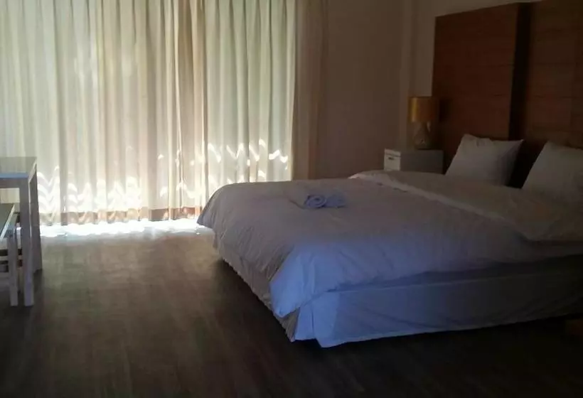 هتل Ozone Health Resort