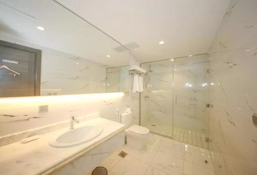 ホテル Lechateau Boutique