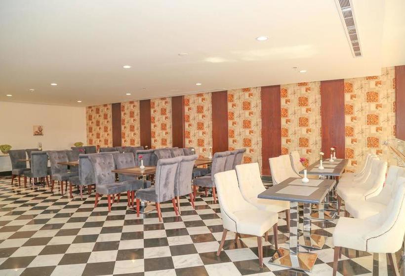 فندق Lechateau Boutique