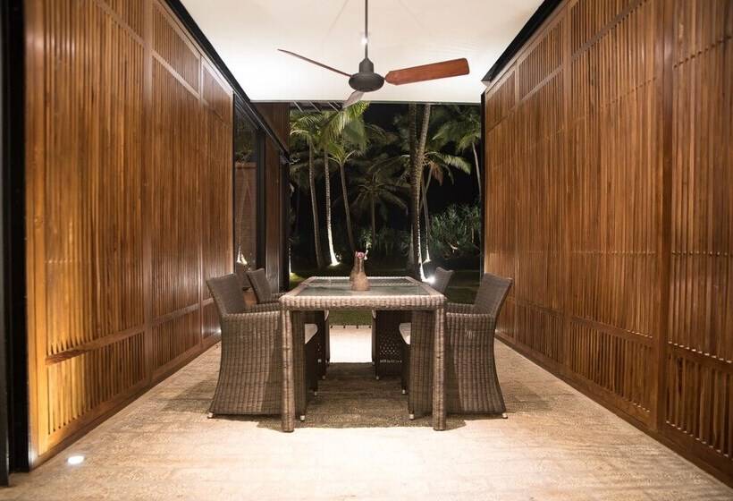 בית מלון כפרי The Villa By Contemporary Ceylon