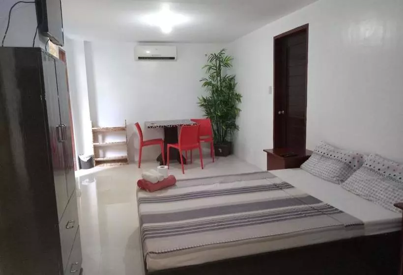 ホテル Chelle S Apartelle  Inn