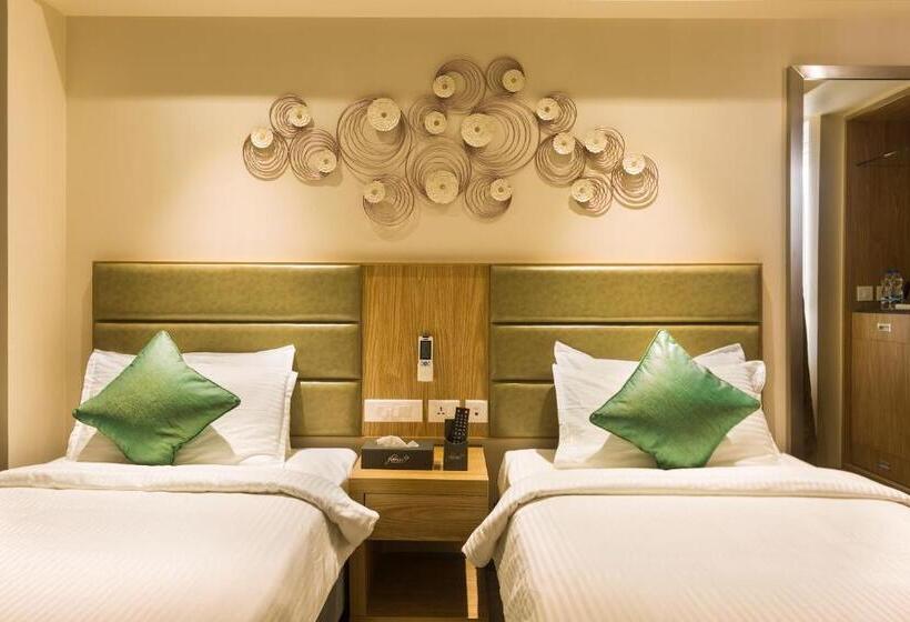 Hotel Floressa Randa, Porur