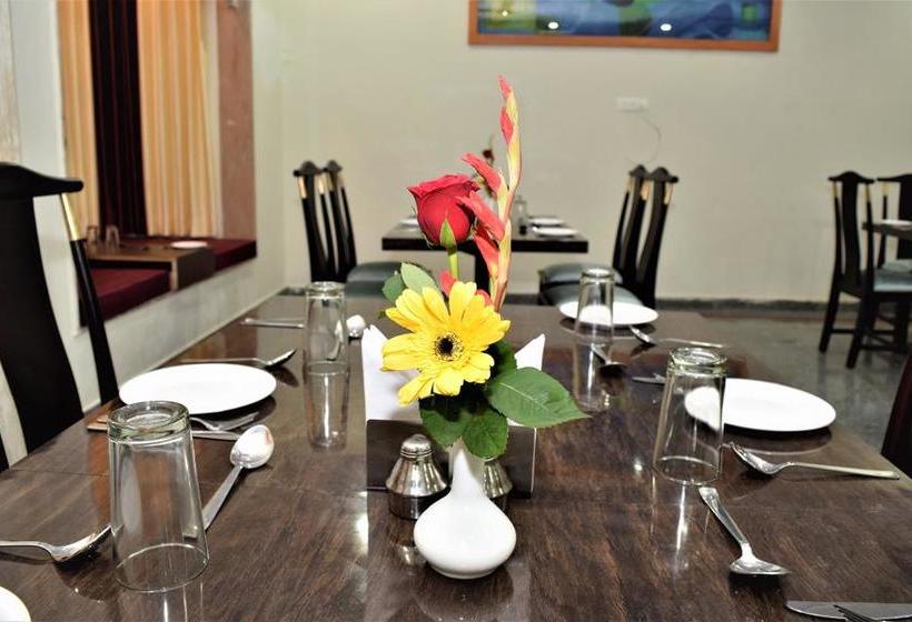 Отель Garh Kumbha