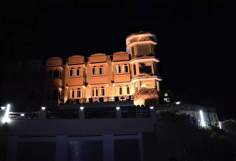 ホテル Garh Kumbha