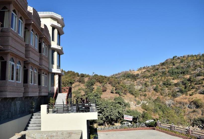 Отель Garh Kumbha