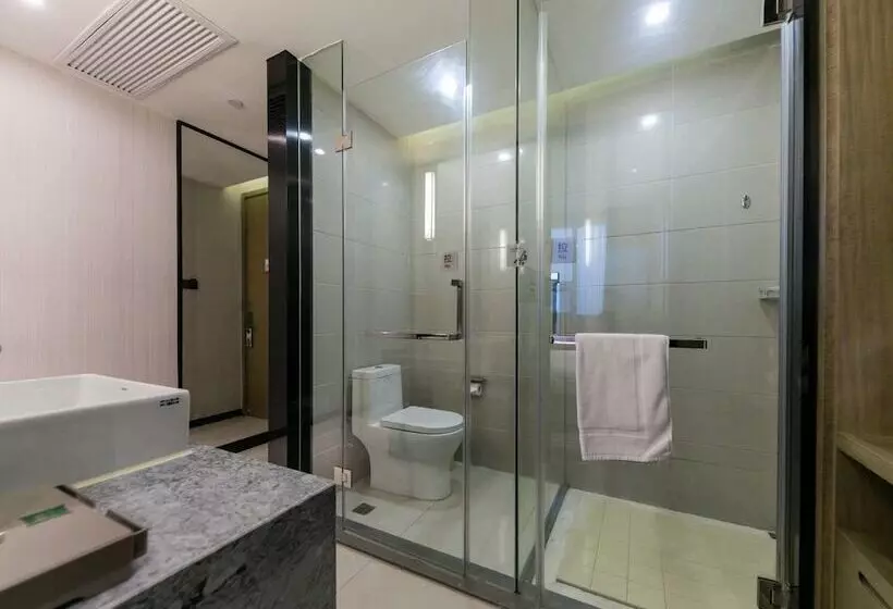 هتل Ibis Styles Shanghai Hongqiao Airport