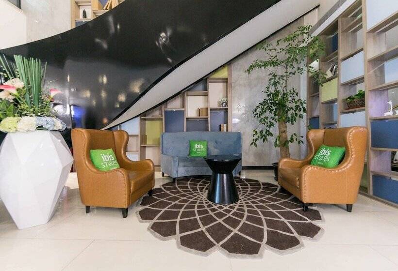 Hotel Ibis Styles Shanghai Hongqiao Airport