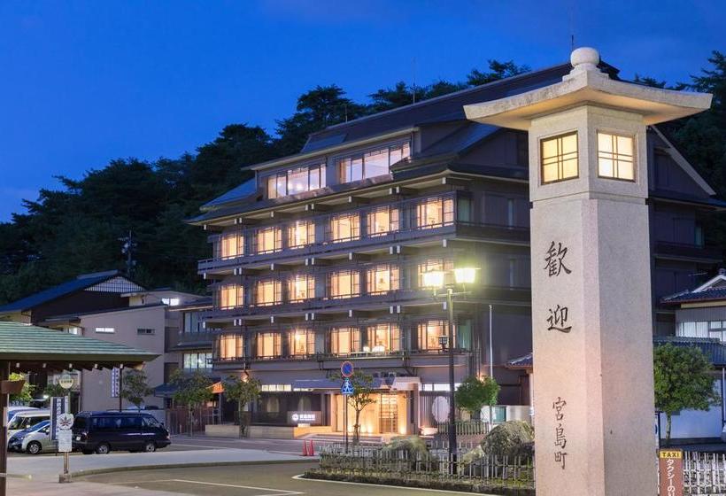 בית מלון כפרי Miyajima Villa