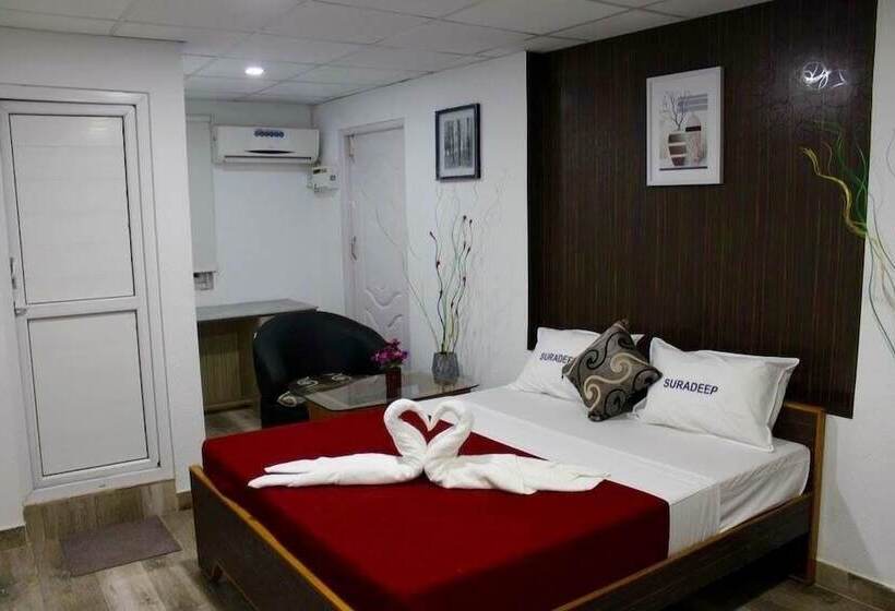 فندق Suradeep Residency