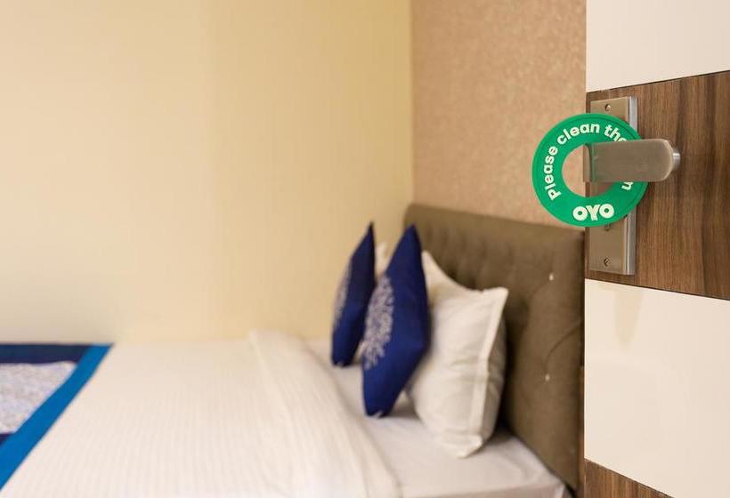 Oyo 10939 Hotel Sangam