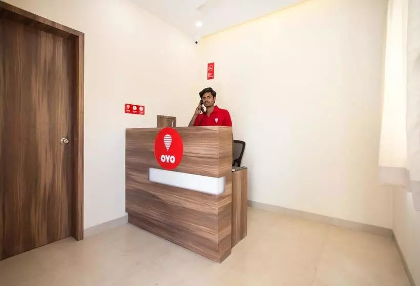 Oyo 10939 Hotel Sangam