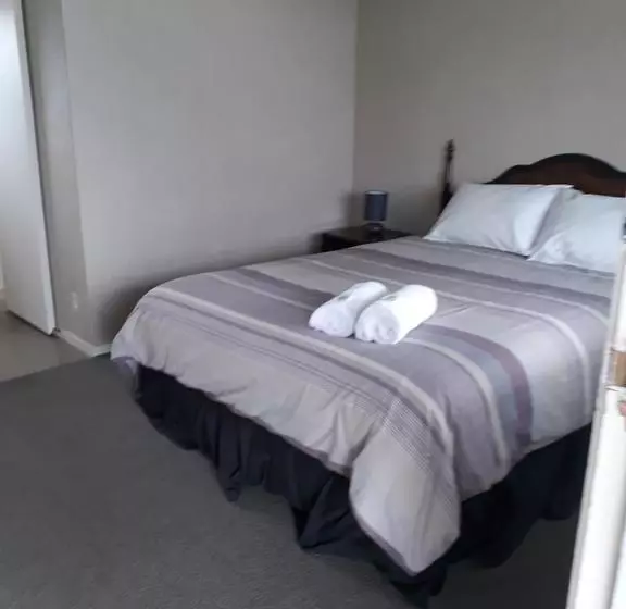 Railway Hotel/motel Hokitika