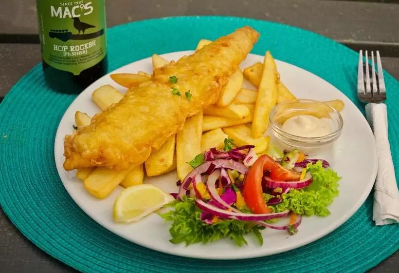 Railway Hotel/motel Hokitika