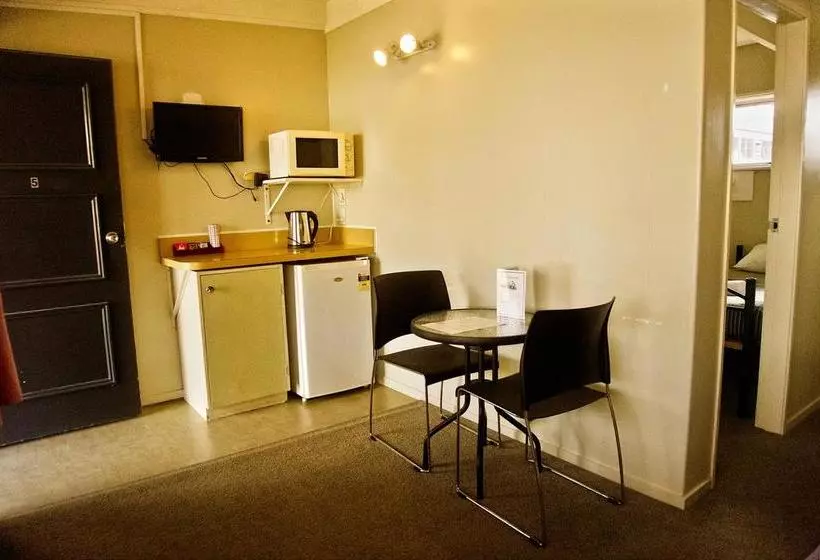 Railway Hotel/motel Hokitika