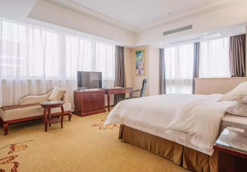 Vienna Hotel Jiangxi Yingtan International Glasses City