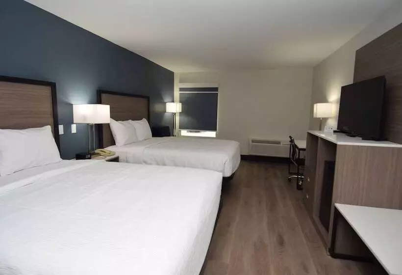 Hotelli Baymont By Wyndham Batavia - Darien Lake