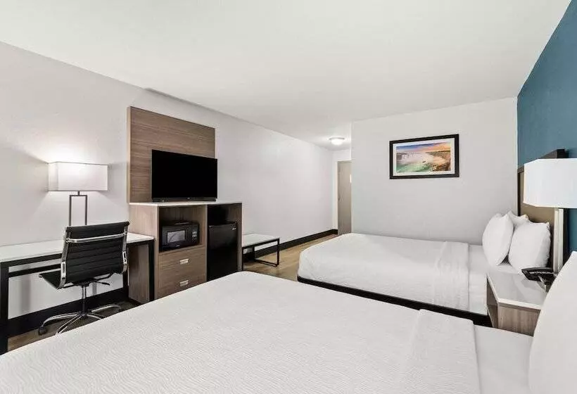 Hotelli Baymont By Wyndham Batavia - Darien Lake