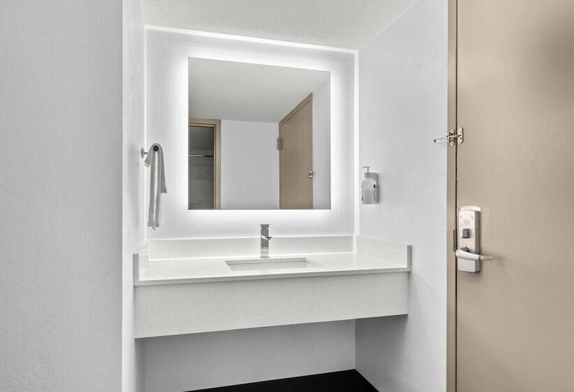 فندق Baymont By Wyndham Batavia - Darien Lake