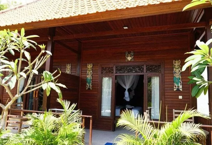 هتل Karang Buncing Lembongan