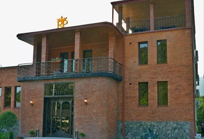 Hotelli Royal Palace