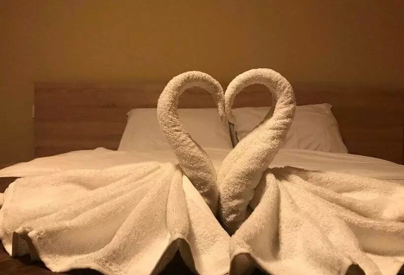 Hotelli Royal Palace