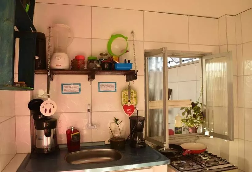 ユースホステル Salvador Dance Hall Cuartos Privados