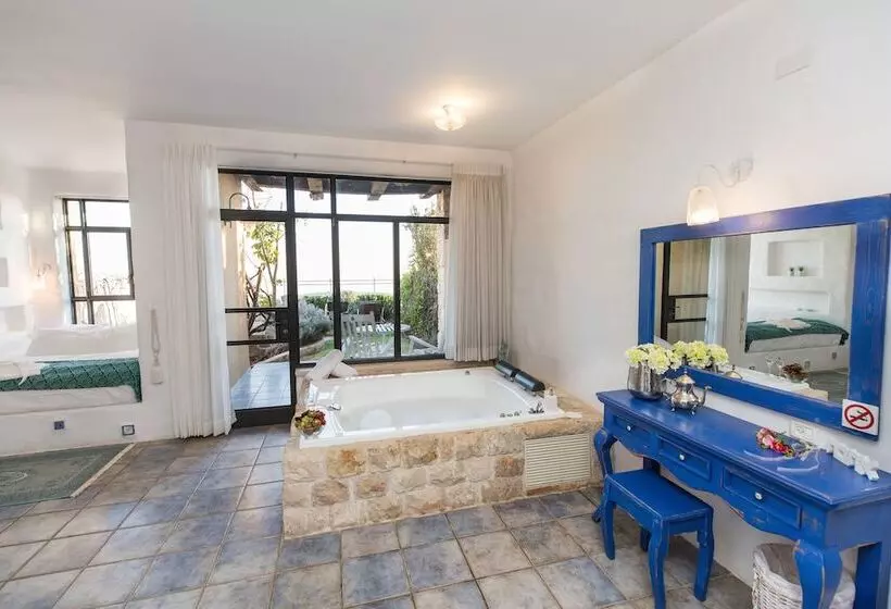 בית מלון כפרי קאמי מלון בוטיק