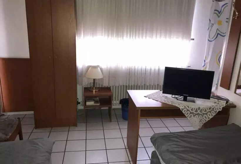 Hotelli Lipmann Am Boll