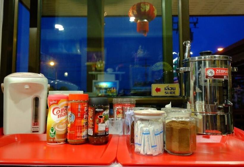 ホテル Metha Palace